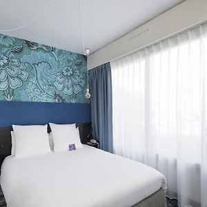Habitación Contigua